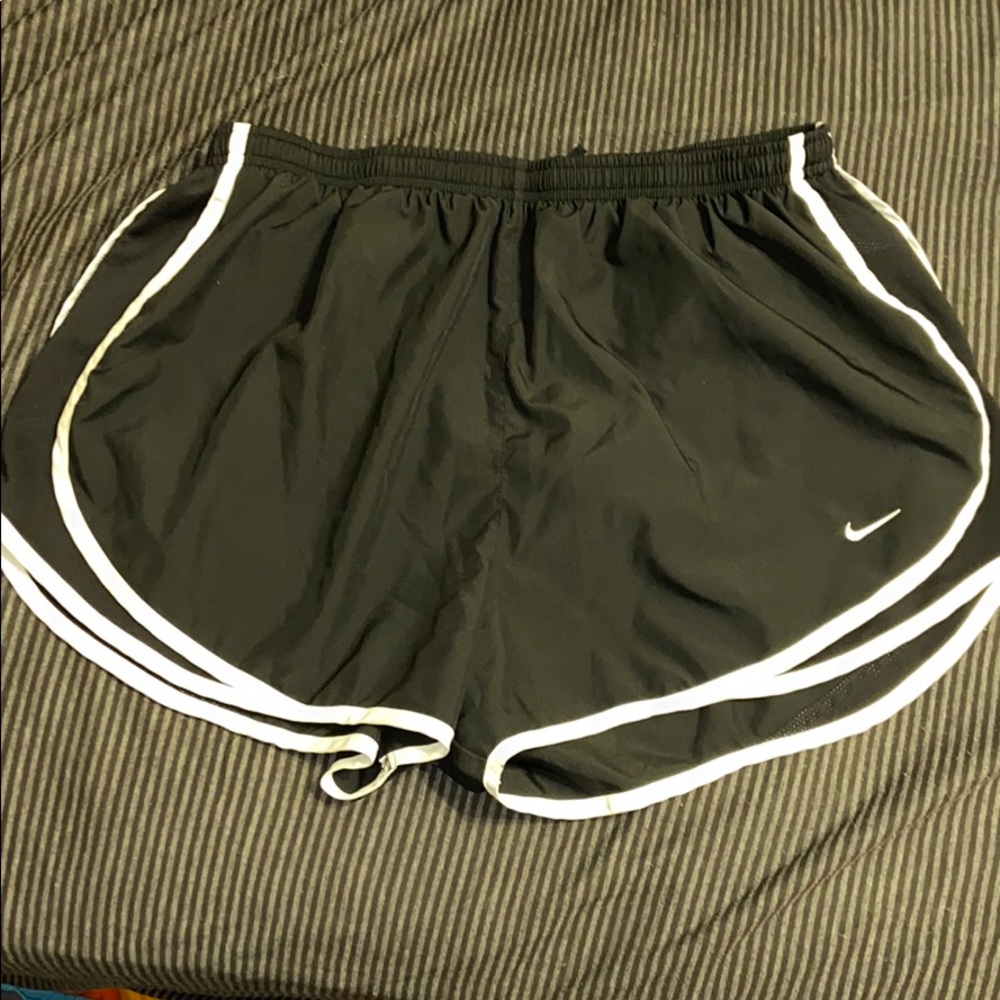 XL Nike shorts, gently used